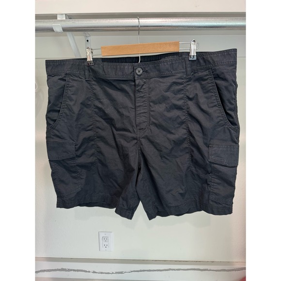 Columbia Men's Shorts Omni-Shade Sun Protection Size 46 (8" Length)‎ Black - Picture 1 of 7